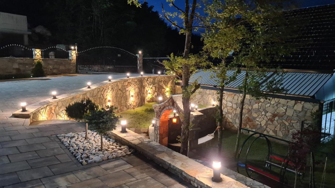 Villa Ozoni - Jezerc Ferizaj Exterior photo