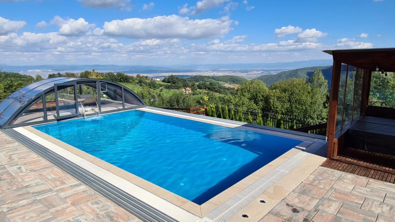 Villa Ozoni - Jezerc Ferizaj Exterior photo